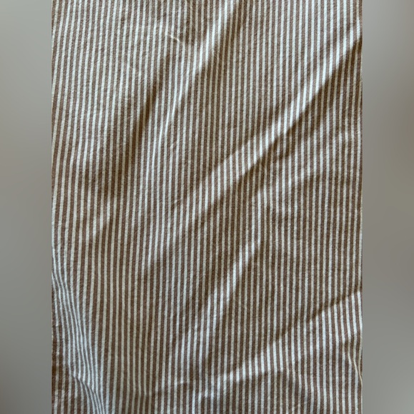 Liz Claiborne | Light Brown & White Pin Strip Pants - Picture 6 of 7